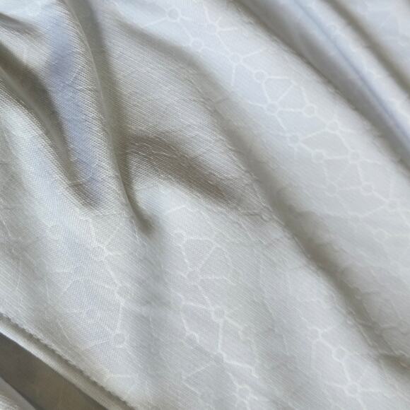 Under Armour White and Gray Men's Shorts - Picture 4 of 5